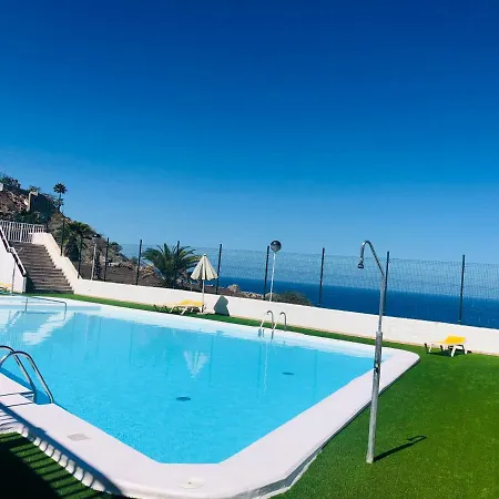 Balcony - With Ocean View. Appartement *