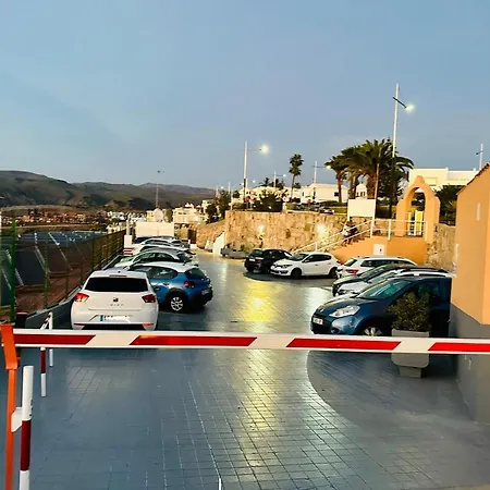 Balcony - With Ocean View. Apartment *